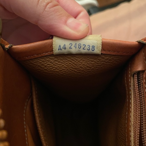 Vintage Dooney & Bourke All weather leather Green and Brown Leather Handbag - Picture 4 of 7